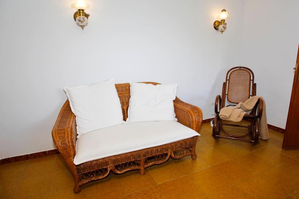 Casa vacanze Great With Ac, Pool And Bbq *
